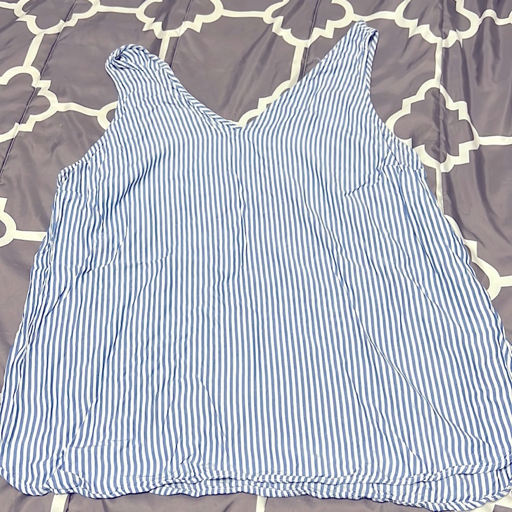 Old Navy Blue and White striped crinkle tank